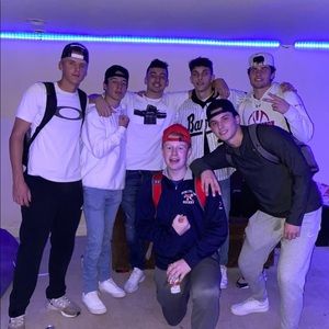 Meet your Posher, Nick